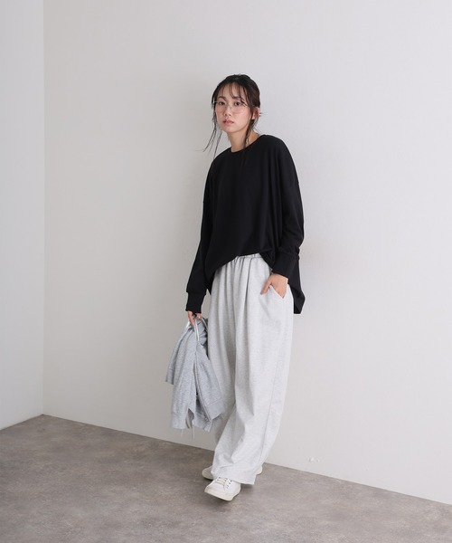 ElegChic(エレグシック)の「オーバーサイズ裾ラウンドカットソー(Tシャツ/カットソー・レディース・ブラック/モカ/カーキ/チャコール/オフホワイト・4L/XL/M)」の10枚目の写真