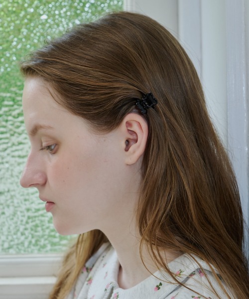 GIUNON(ジウノン)の「mini heart hair crip (2set) / ミニハートヘアクリップ(2set)(バレッタ/ヘアクリップ・レディース・ブラウン/ブラック・FREE)」の19枚目の写真