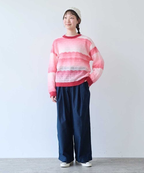 bulle de savon(ビュルデサボン)の「ナイロン/モへヤ/ウール gradient 透かし編みプルオーバー(ニット/セーター・レディース・ブルー/ピンク/チャコールグレー・FREE)」の8枚目の写真