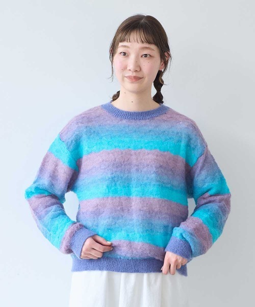 bulle de savon(ビュルデサボン)の「ナイロン/モへヤ/ウール gradient 透かし編みプルオーバー(ニット/セーター・レディース・ブルー/ピンク/チャコールグレー・FREE)」の20枚目の写真