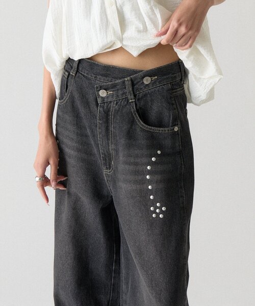 goocy（グーシー）の「スタッズアシメカーブデニム（デニムパンツ・レディース・ブルー系その他/グレー・SMALL/MEDIUM）」の7枚目の写真