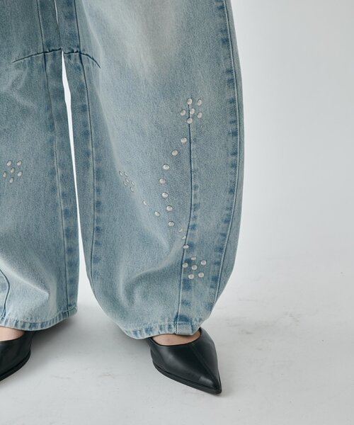 goocy（グーシー）の「スタッズアシメカーブデニム（デニムパンツ・レディース・ブルー系その他/グレー・SMALL/MEDIUM）」の15枚目の写真