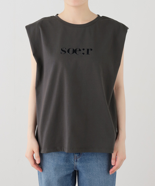 B.C STOCK(ベーセーストック)の「《追加》手洗い可 / 3D箔プリントTEE(Tシャツ/カットソー・レディース・アイボリー/チャコールグレー/ウッド・FREE)」の11枚目の写真