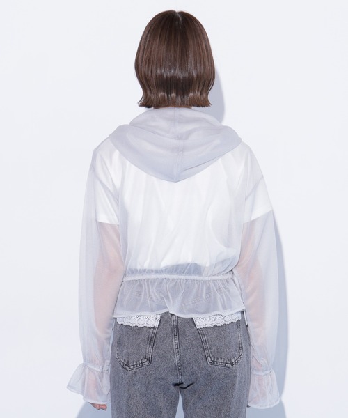 JILL by JILL STUART(ジルバイジルスチュアート)の「シアーパーカー(パーカー・レディース・ブラック/ホワイト/グレー・FREE)」の5枚目の写真