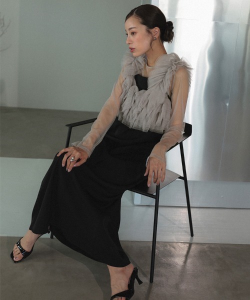 DONOBAN（ドノバン）の「【ANDRESD】volume ruffle layer dress 結婚式 パーティードレス オケージョンドレス お呼ばれ 二次会 成人式 同窓会（ドレス・レディース・ブラック/ブラウン/ベージュ×ブラック/チャコール・S/M/L）」の4枚目の写真