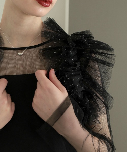 DONOBAN（ドノバン）の「【ANDRESD】volume ruffle layer dress 結婚式 パーティードレス オケージョンドレス お呼ばれ 二次会 成人式 同窓会（ドレス・レディース・ブラック/ブラウン/ベージュ×ブラック/チャコール・S/M/L）」の7枚目の写真