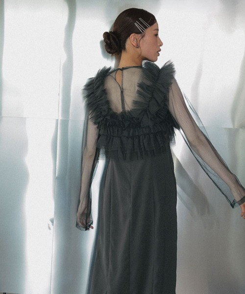 DONOBAN（ドノバン）の「【ANDRESD】volume ruffle layer dress 結婚式 パーティードレス オケージョンドレス お呼ばれ 二次会 成人式 同窓会（ドレス・レディース・ブラック/ブラウン/ベージュ×ブラック/チャコール・S/M/L）」の13枚目の写真