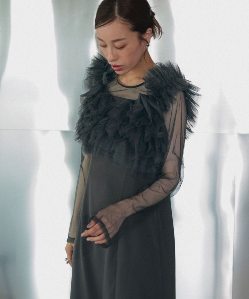 DONOBAN（ドノバン）の「【ANDRESD】volume ruffle layer dress 結婚式 パーティードレス オケージョンドレス お呼ばれ 二次会 成人式 同窓会（ドレス・レディース・ブラック/ブラウン/ベージュ×ブラック/チャコール・S/M/L）」の17枚目の写真