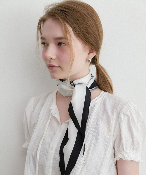 HALDEN（ハルデン）の「basic round one touch earrings (E065_silver medium)（ピアス（両耳用）・レディース・その他・FREE）」の2枚目の写真