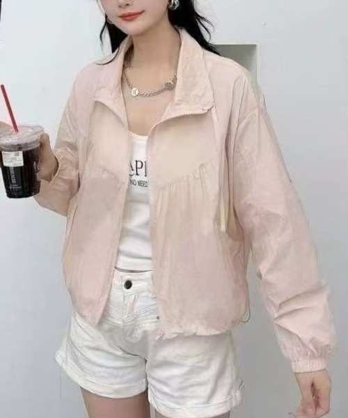 LETee(レティー)の「超軽量×シアー素材で涼しげ◎夏の必須UV対策ウィンドブレーカー(パーカー・レディース・ピンク/ホワイト/イエロー・FREE)」の3枚目の写真