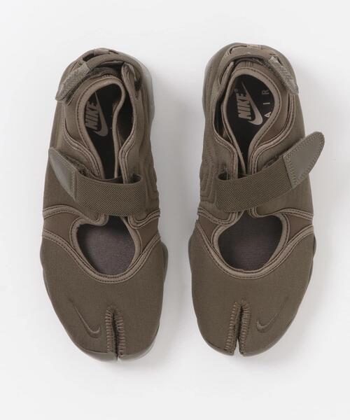 NIKE(ナイキ)の「NIKE エア リフト FL(スニーカー・レディース・ブラウン・24/25/26/23)」の6枚目の写真
