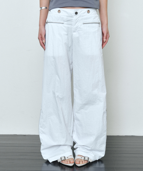 Midnight Move(ミッドナイトムーブ)の「strap ny pants (white)(その他パンツ・レディース・その他・SMALL/MEDIUM)」の1枚目の写真