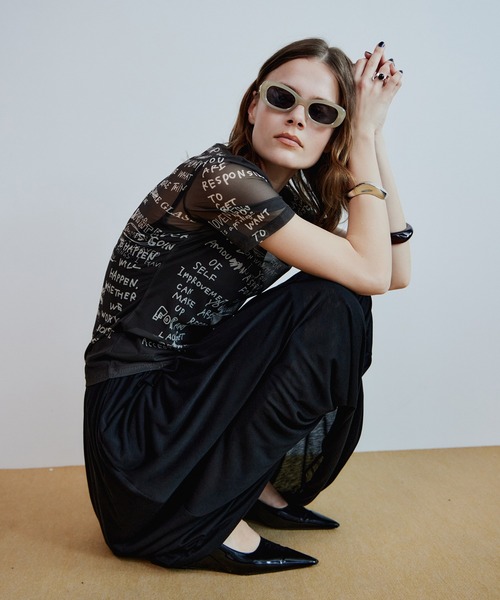 MAISON SPECIAL（メゾンスペシャル）の「Hand Logo Mesh T-Shirt/ハンドロゴメッシュTシャツ（Tシャツ/カットソー・レディース・ブラック/ホワイト/レッド・FREE）」の5枚目の写真
