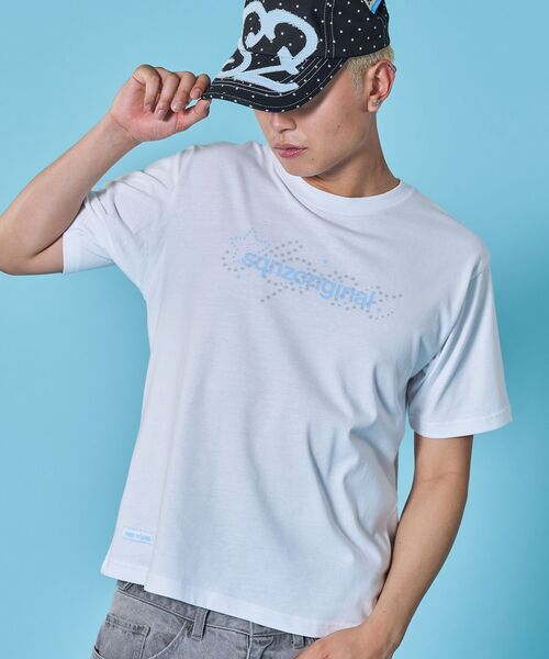 SEQUENZ(シークエンズ)の「※WEB限定 / ユニセックス / 星モチーフ半袖Tシャツ / sqnz star newlogo tee(Tシャツ/カットソー・メンズ・ベージュ系その他2/その他5/ネイビー/ピンク系その他/ホワイト・LARGE/SMALL/MEDIUM)」の8枚目の写真