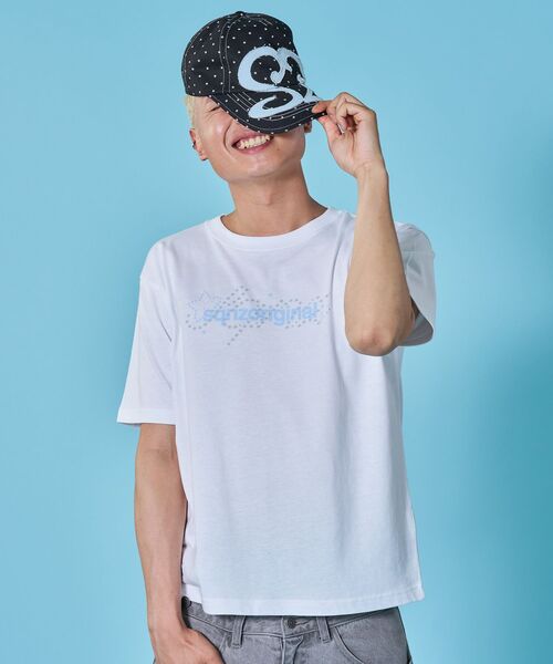 SEQUENZ(シークエンズ)の「※WEB限定 / ユニセックス / 星モチーフ半袖Tシャツ / sqnz star newlogo tee(Tシャツ/カットソー・メンズ・ベージュ系その他2/その他5/ネイビー/ピンク系その他/ホワイト・LARGE/SMALL/MEDIUM)」の9枚目の写真