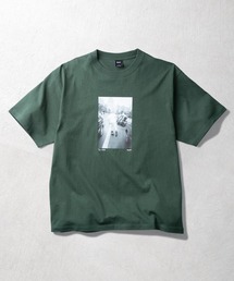 HUF（ハフ）の「FIGHT THE TRAFFIC TEE（Tシャツ/カットソー）」