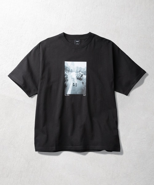 HUF（ハフ）の「FIGHT THE TRAFFIC TEE（Tシャツ/カットソー・メンズ・グリーン/ホワイト/ブラック・M/S/L/XXL/XL）」の2枚目の写真