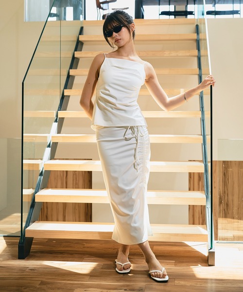 KINO THE KEI（キノザケイ）の「［WATERSIDE＆DAILYWEAR］ バック デザイン トップス KINO THE KEI（キャミソール・レディース・ブラック/ホワイト/ベージュ・フリー）」の5枚目の写真