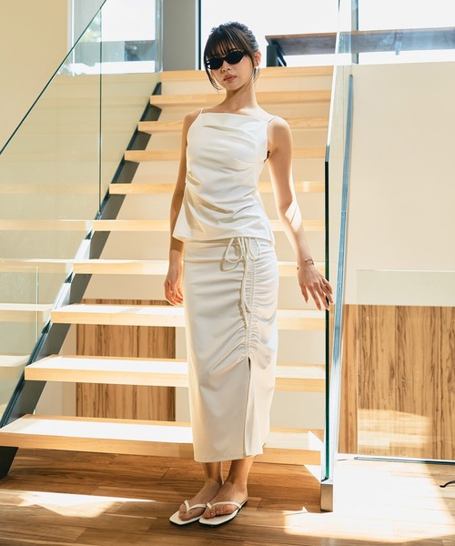 KINO THE KEI（キノザケイ）の「［WATERSIDE＆DAILYWEAR］ バック デザイン トップス KINO THE KEI（キャミソール・レディース・ブラック/ホワイト/ベージュ・フリー）」の9枚目の写真