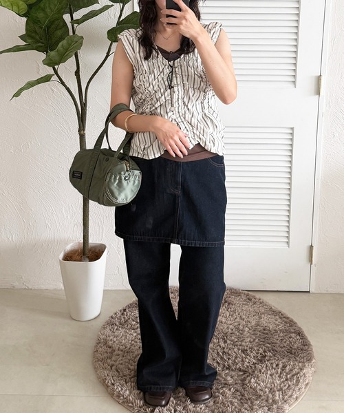 MUHET(ミュエータ)の「sleeveless shirred blouse / ノースリーブシャーリングブラウス(シャツ/ブラウス・レディース・オフホワイト/ブルー/ピンク・FREE)」の7枚目の写真