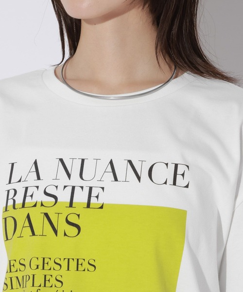 LAKOLE(ラコレ)の「<接触冷感>カラーパネルロゴプリントT / 1018058(Tシャツ/カットソー・レディース・イエロー/オフホワイト/チャコール・FREE)」の11枚目の写真