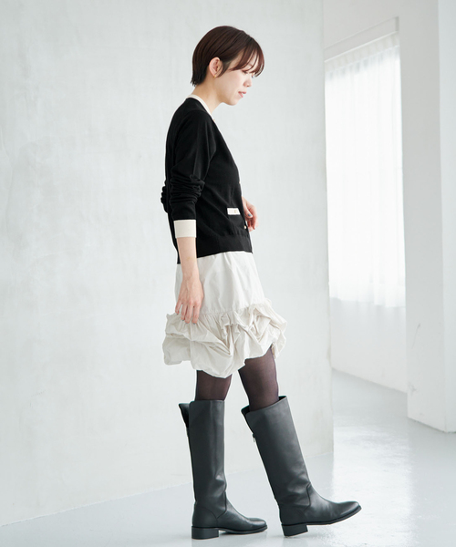 IENA(イエナ)の「《/手洗い可/アンサンブル対応》ARKABA クルーカーディガン(カーディガン/ボレロ・レディース・レッド/ブラウン/ブラック・FREE)」の9枚目の写真