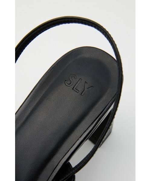 SLY(スライ)の「TINY SQUARE MARY JANE SANDAL タイニースクエアメリージェーンサンダル(サンダル・レディース・ブラック/バーガンディー・SMALL/MEDIUM/LARGE)」の11枚目の写真