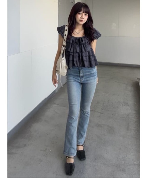 SLY(スライ)の「TINY SQUARE MARY JANE SANDAL タイニースクエアメリージェーンサンダル(サンダル・レディース・ブラック/バーガンディー・SMALL/MEDIUM/LARGE)」の4枚目の写真