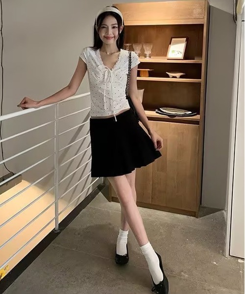 AsheKsha（アシクシャ）の「ドット柄レースのVネックトップス（Tシャツ/カットソー・レディース・ホワイト・M）」の15枚目の写真