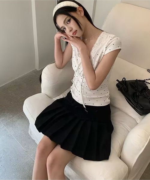 AsheKsha（アシクシャ）の「ドット柄レースのVネックトップス（Tシャツ/カットソー・レディース・ホワイト・M）」の19枚目の写真