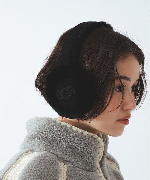 UGG(アグ)の「【WEB限定】UGG(R) / W SHEEPSKIN EMBROIDERY EARMUFF(イヤーマフ・レディース・ブラック/ブラウン系その他3・ONE SIZE)」の2枚目の写真