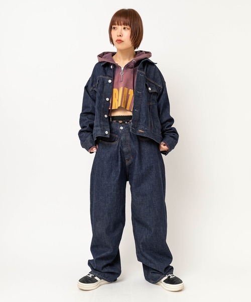 RNA(アールエヌエー)の「R4488 イージーBIGパンツ(デニムパンツ・レディース・ワンウォッシュ・MEDIUM)」の5枚目の写真