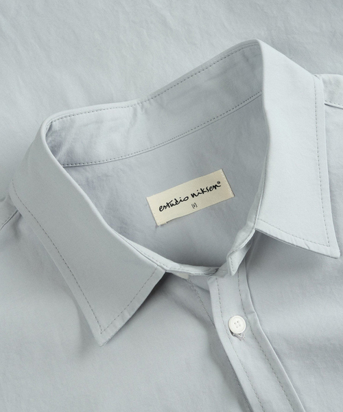WISM（ウィズム）の「Estudio Niksen / エストゥディオ・ニクセン Shortsleeve Wide Shirt（シャツ/ブラウス・メンズ・ブルー/ホワイト・1/2）」の2枚目の写真