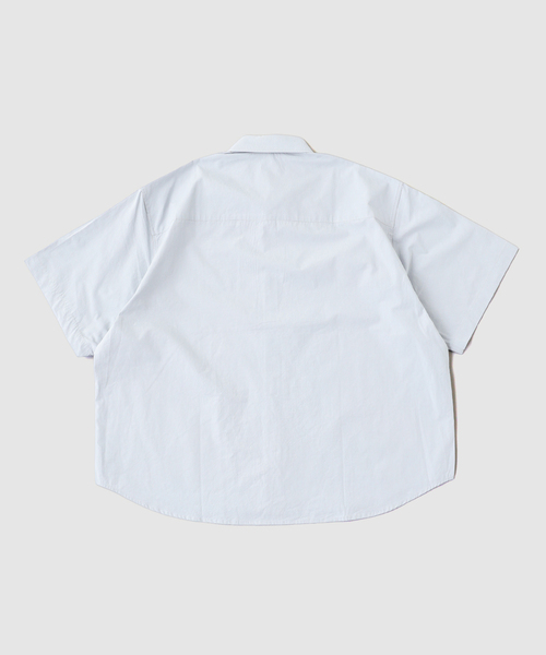WISM（ウィズム）の「Estudio Niksen / エストゥディオ・ニクセン Shortsleeve Wide Shirt（シャツ/ブラウス・メンズ・ブルー/ホワイト・1/2）」の12枚目の写真