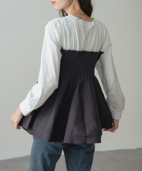 refinedworks(リファインドワークス)の「【refinedworks】ビスチェ風 ドッキング ペプラム トップス(Tシャツ/カットソー・レディース・チャコールグレー/ホワイト・FREE)」の5枚目の写真