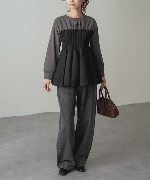 refinedworks(リファインドワークス)の「【refinedworks】ビスチェ風 ドッキング ペプラム トップス(Tシャツ/カットソー・レディース・チャコールグレー/ホワイト・FREE)」の15枚目の写真