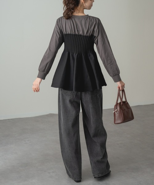 refinedworks(リファインドワークス)の「【refinedworks】ビスチェ風 ドッキング ペプラム トップス(Tシャツ/カットソー・レディース・チャコールグレー/ホワイト・FREE)」の17枚目の写真