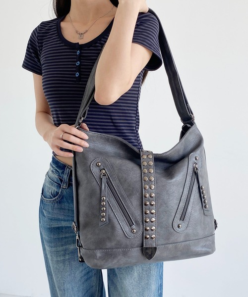 LA VORAGINE(ラ ヴォラジネ)の「3WAYドットスタッズショルダーバッグ/リュックトートバッグ(トートバッグ・レディース・Red/GRAY/Black/BROWN・FREE)」の21枚目の写真