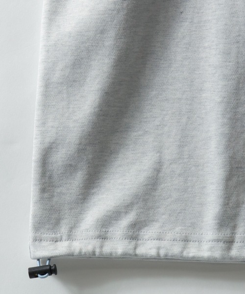 SITRY（シトリー）の「SITRY Double Face Mulch Function Drawcord T-shirt/別注 吸水速乾 抗菌 ダブルフェイス 配色 オーバーサイズ ドローコード ロールアップ 長袖Tシャツ ロンT レディース メンズ（Tシャツ/カットソー・メンズ・グレー/ベージュ/ネイビー/ブラック/アッシュ/チャコール・M/L/XL）」の19枚目の写真