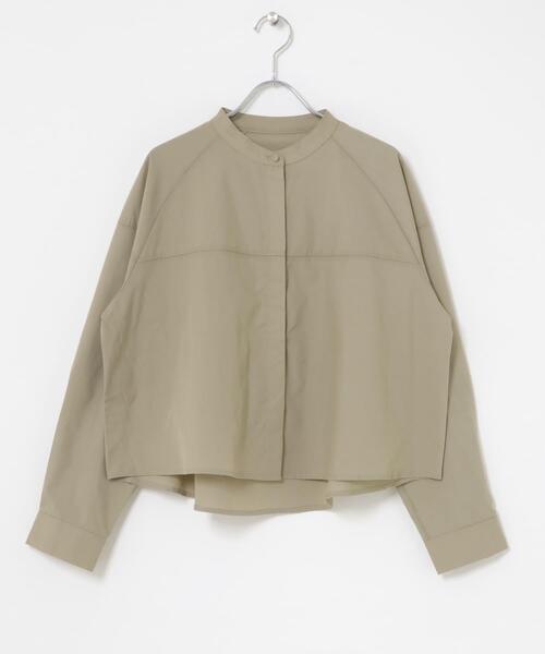 ITEMS URBANRESEARCH(アイテムズ アーバンリサーチ)の「ニットキャミソールレイヤードブラウス(シャツ/ブラウス・レディース・ベージュ/ライトブルー・FREE)」の22枚目の写真