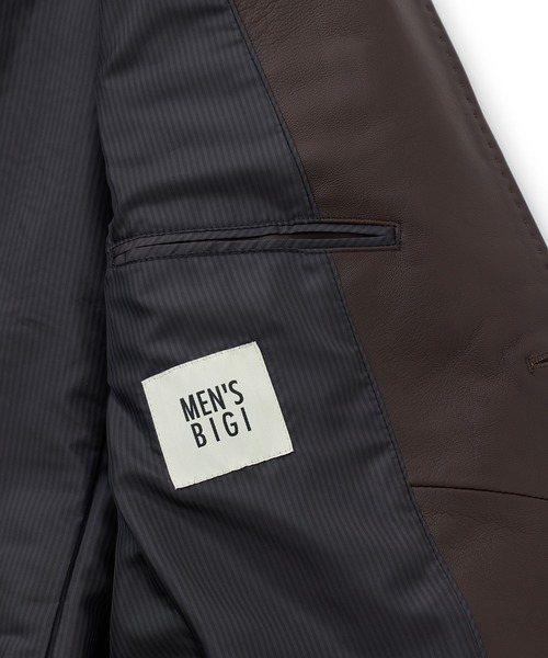 MEN'S BIGI(メンズビギ)の「シープレザー テーラードレザージャケット(テーラードジャケット・メンズ・ブラック/ブラウン・01/02/03/04)」の16枚目の写真