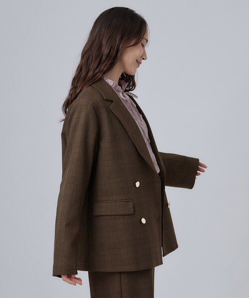 SHOO・LA・RUE(シューラルー)の「【セットアップ可/洗濯後しわになりにくい】ウールフィール ダブルジャケット(テーラードジャケット・レディース・グレー系その他2/ナチュラル/ブラウン系その他2・01/02/03/04)」の11枚目の写真
