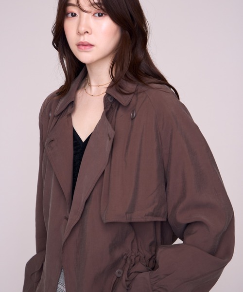 MISCH MASCH(ミッシュマッシュ)の「2026秋冬新作 ペプラムショートトレンチブルゾン(その他アウター・レディース・ブラウン/ベージュ・フリ-)」の1枚目の写真