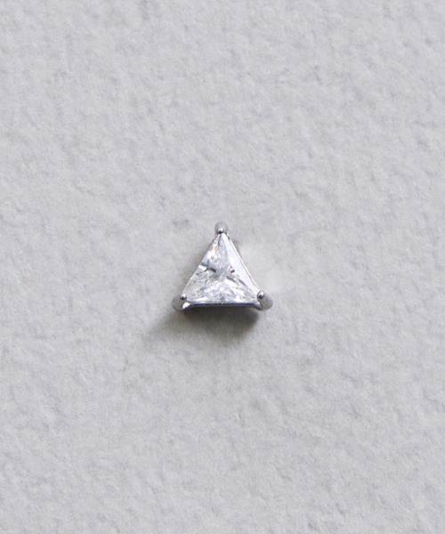 Zoule(ゾーラ)の「Zoule ゾーラ:First pierce ファーストピアス FPZ-7 ピアス(ピアス(片耳用)・レディース・クリア/ブラック/レッド・FREE)」の1枚目の写真