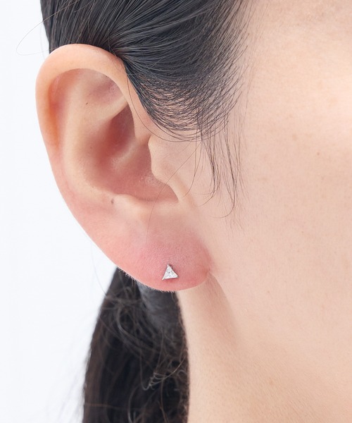 Zoule(ゾーラ)の「Zoule ゾーラ:First pierce ファーストピアス FPZ-7 ピアス(ピアス(片耳用)・レディース・クリア/ブラック/レッド・FREE)」の8枚目の写真
