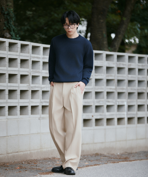 GCLIP（ジクリップ）の「リラックス ハーフバンディング ピンタック セミワイド スラックス 3Color（スラックス・メンズ・ブラック/ダークブラウン/ライトベージュ・MEDIUM/LARGE/X-LARGE/XX-LARGE）」の12枚目の写真