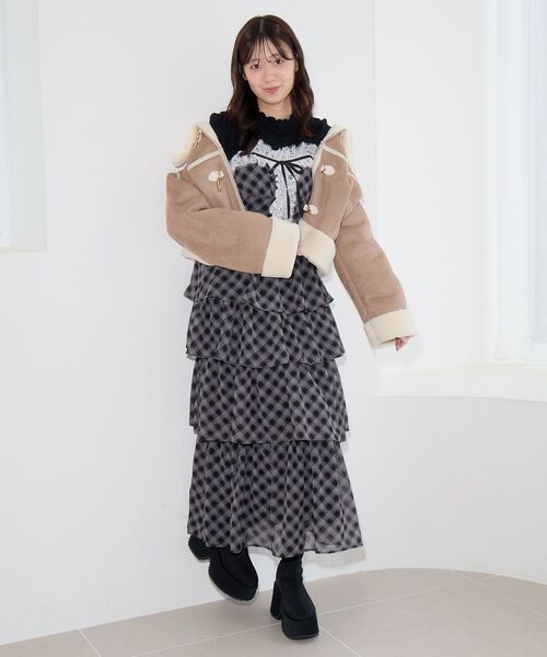MAJESTIC LEGON（マジェスティックレゴン）の「バイカラーレースティアードキャミワンピ（ワンピース・レディース・ブラック系その他/ブラウン系その他2・SMALL/MEDIUM）」の16枚目の写真