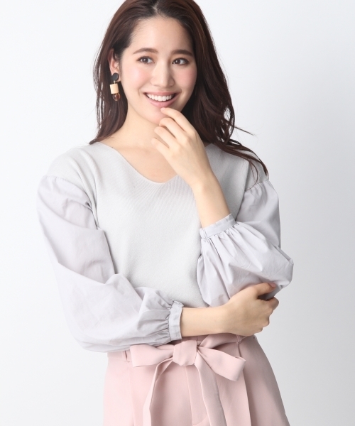 Andemiu（アンデミュウ）の「ソデシャツボリュームニット748010（ニット/セーター・レディース・ライトブルー/ライトグレー/ピンク/ホワイト・FREE）」の3枚目の写真