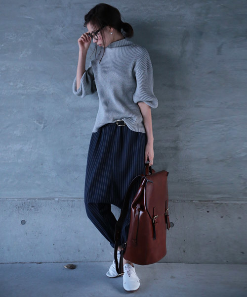 antiqua(アンティカ)の「ストライプサルエルパンツ(その他パンツ・レディース・ネイビー・M)」の3枚目の写真