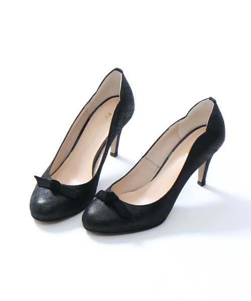 PICHE ABAHOUSE（ピシェ アバハウス）の「リボンスカラップパンプス（パンプス・レディース・ブラック/レッド/ダークグレー・39/36/37/38/35/40/34）」の2枚目の写真